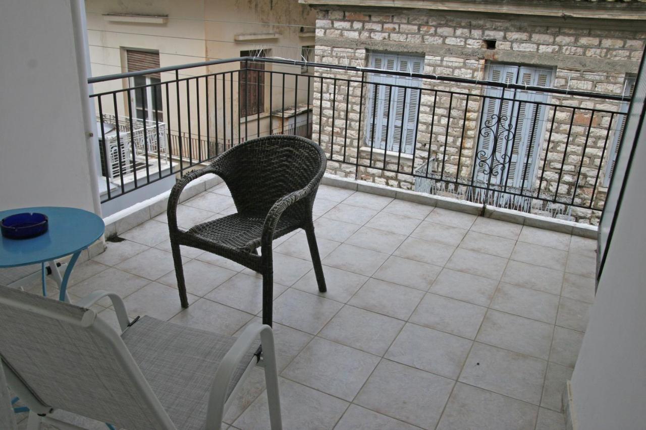 Ρήγας: Όμορφα Στο Μεσολόγγι, Διαμέρισμα Β2 外观 照片