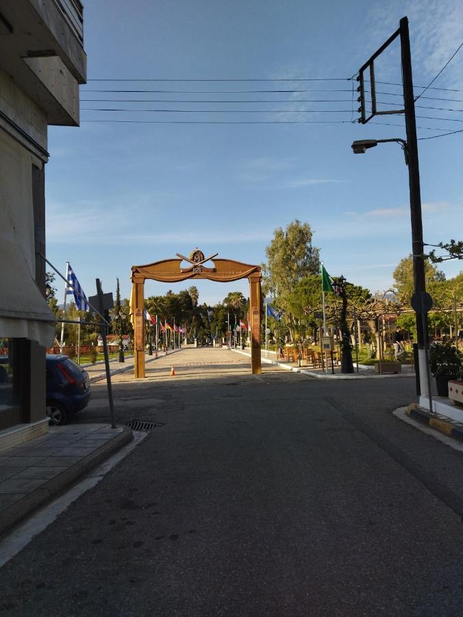Ρήγας: Όμορφα Στο Μεσολόγγι, Διαμέρισμα Β2 外观 照片